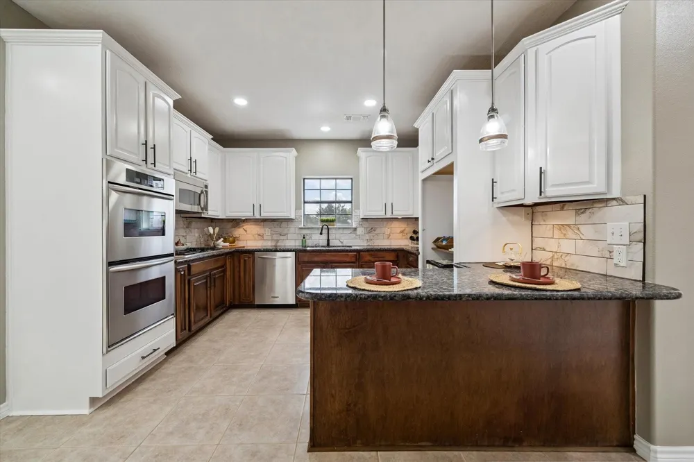 216 Rue Orleans Street Baytown, TX 77520