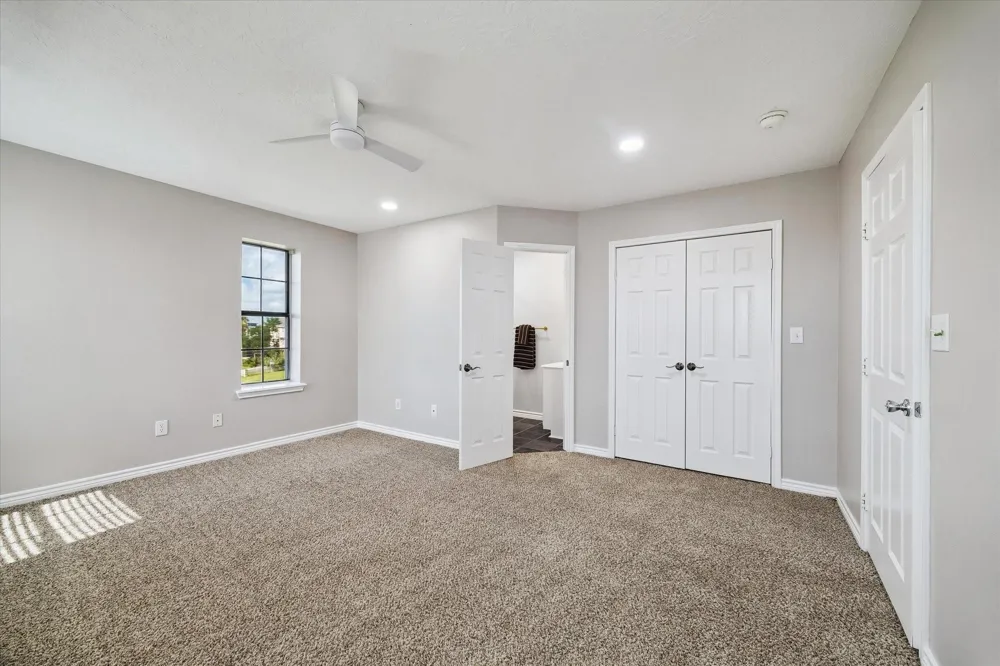 216 Rue Orleans Street Baytown, TX 77520