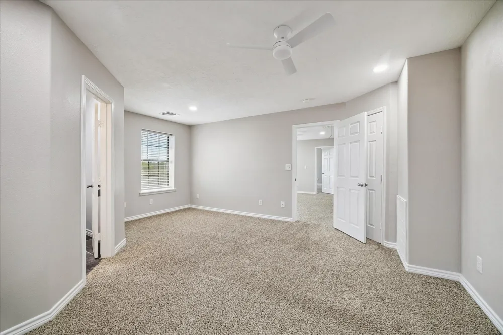 216 Rue Orleans Street Baytown, TX 77520