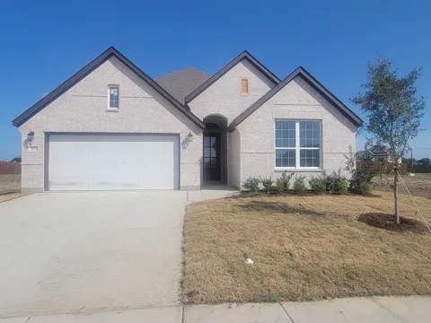 2037 Gladd Road