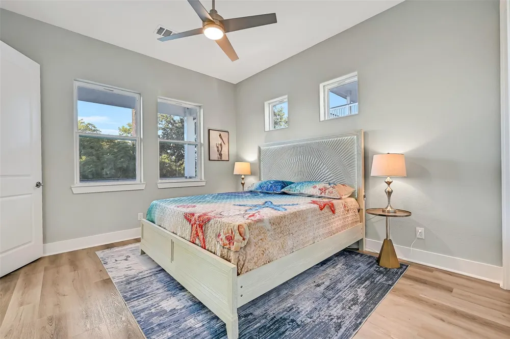 1515 Bayou Shore Drive Galveston, TX 77551