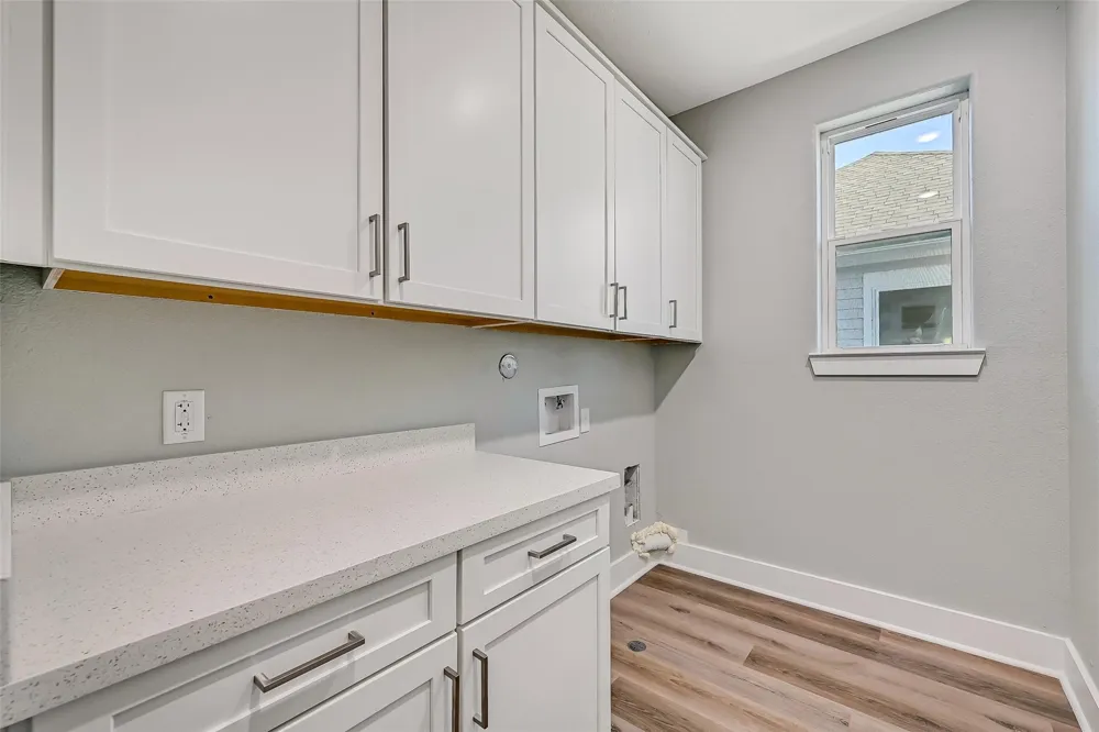 1515 Bayou Shore Drive Galveston, TX 77551
