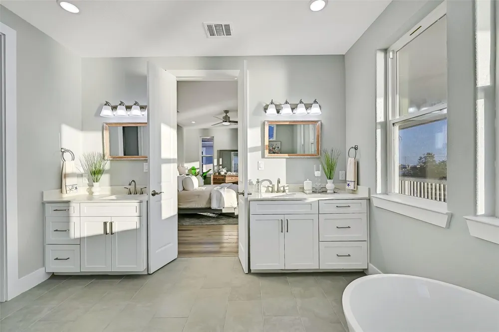 1515 Bayou Shore Drive Galveston, TX 77551