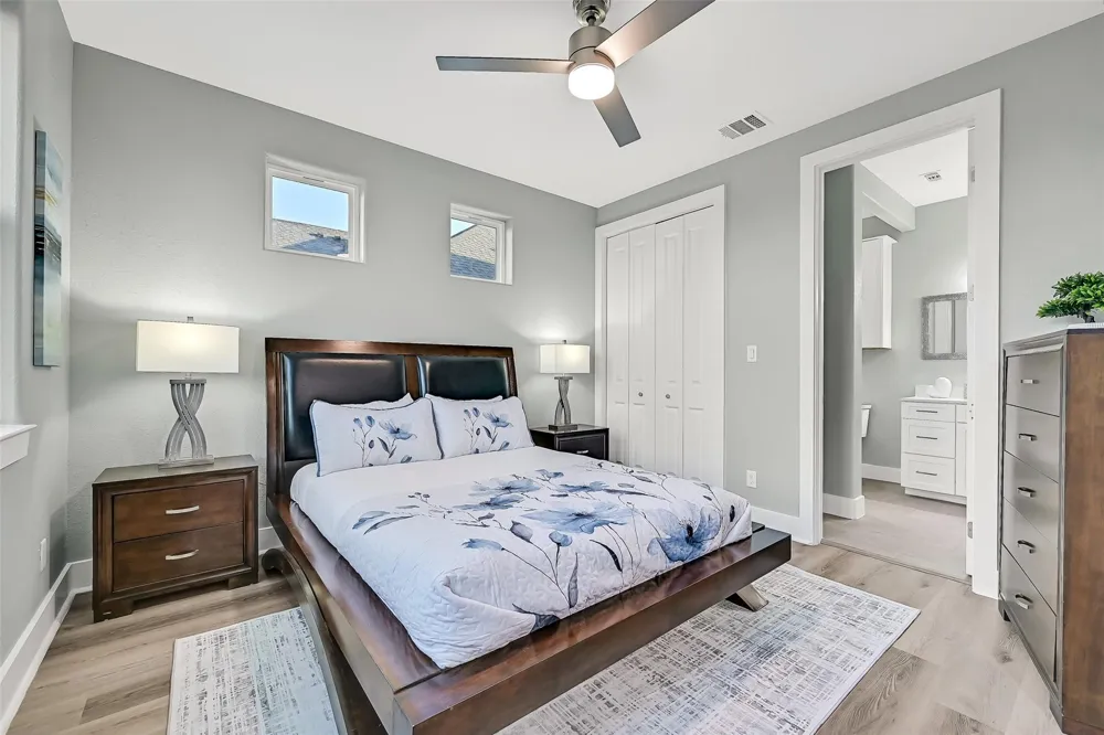 1515 Bayou Shore Drive Galveston, TX 77551
