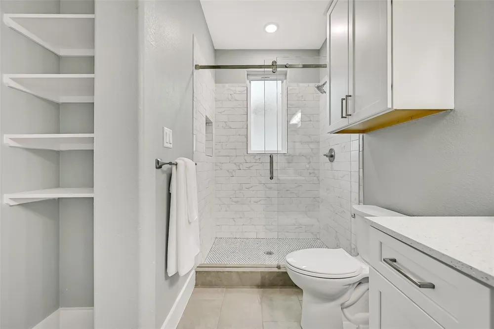 1515 Bayou Shore Drive Galveston, TX 77551