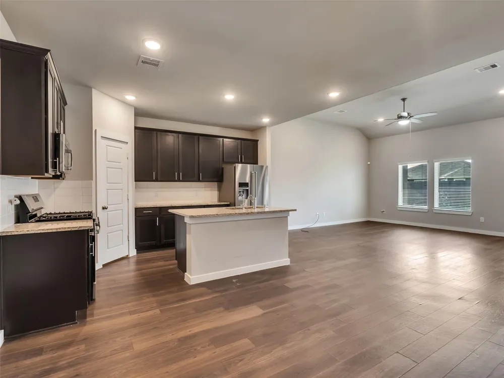 26212 Astral Way La Marque, TX 77568