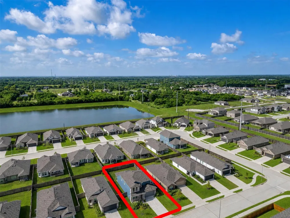 26212 Astral Way La Marque, TX 77568