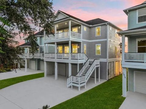 1517 Bayou Shore Drive