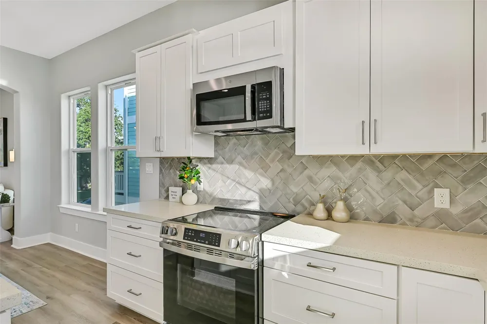 1517 Bayou Shore Drive Galveston, TX 77551