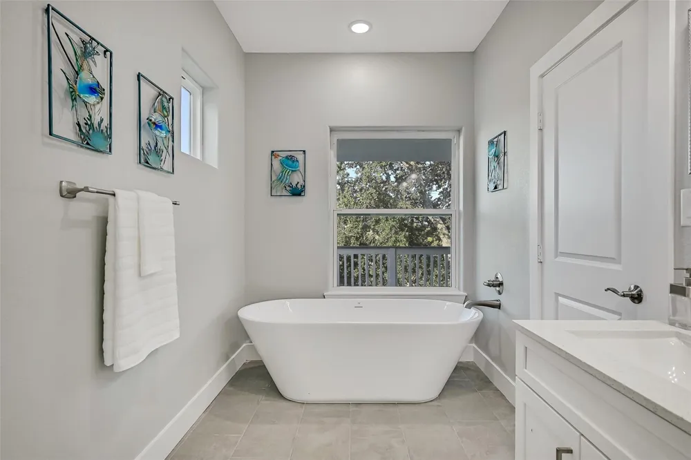 1517 Bayou Shore Drive Galveston, TX 77551