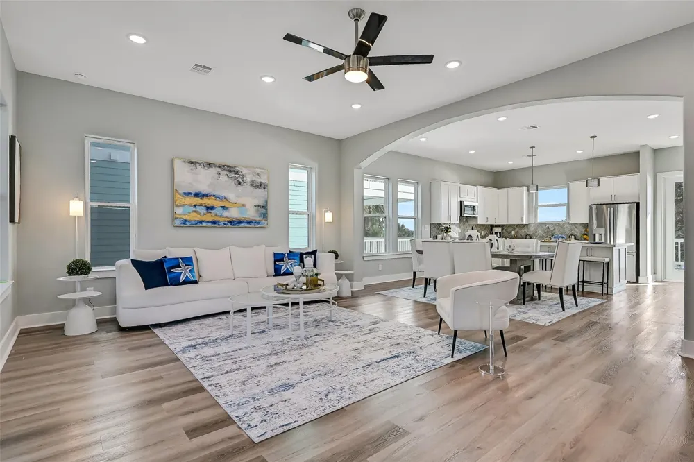 1517 Bayou Shore Drive Galveston, TX 77551