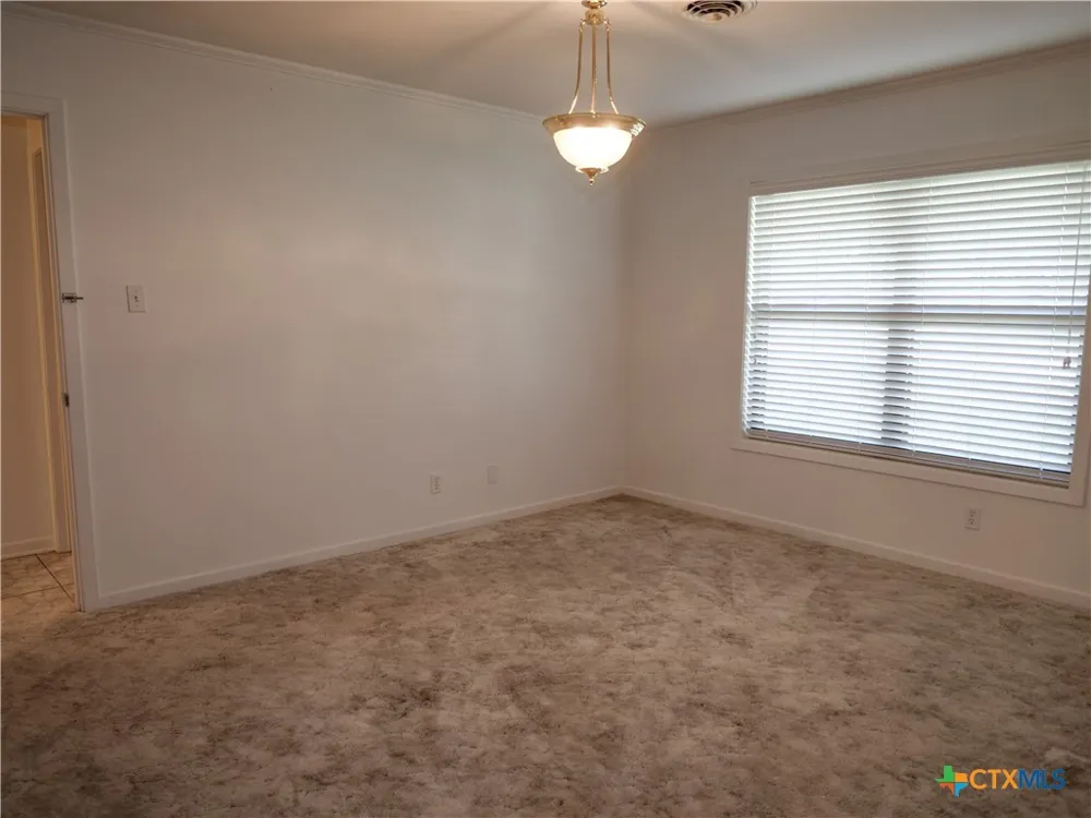 1209 E Morgan Cuero, TX 77954