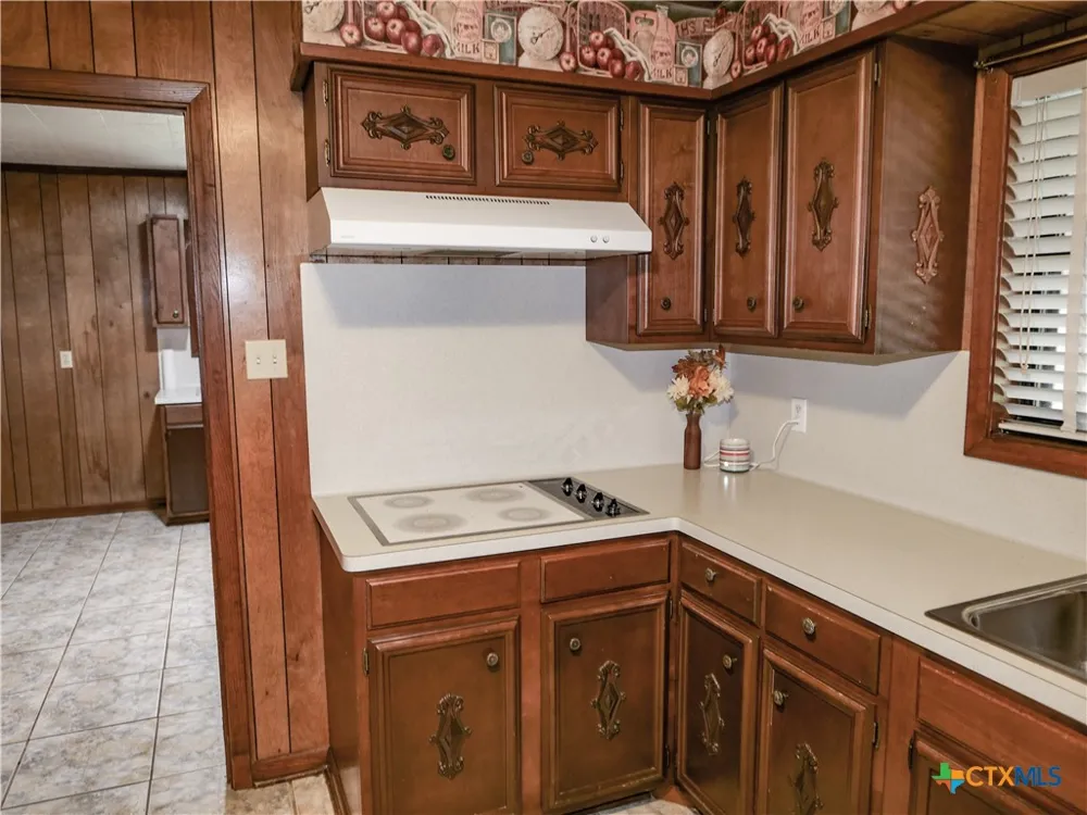 1209 E Morgan Cuero, TX 77954