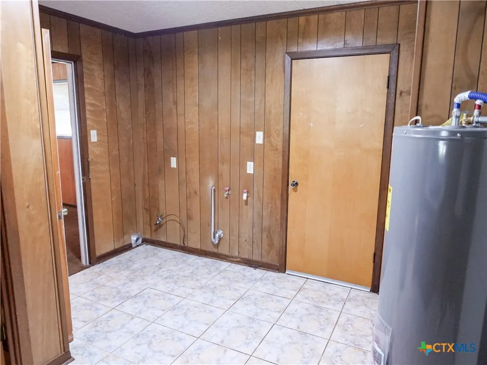 1209 E Morgan Cuero, TX 77954