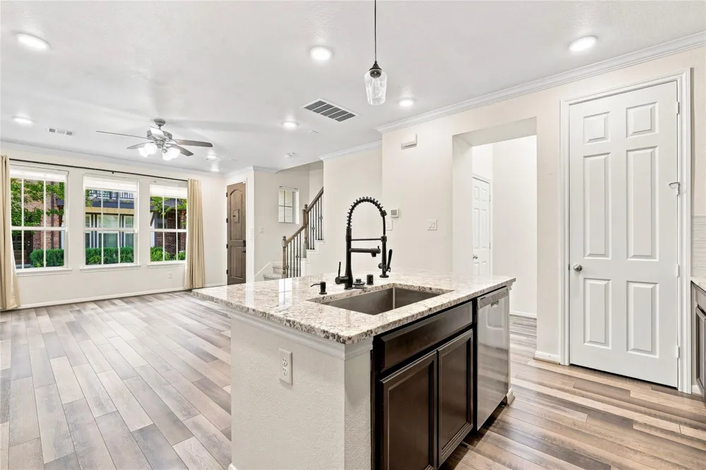 9460 Caddo Ridge Lane Cypress, TX 77433