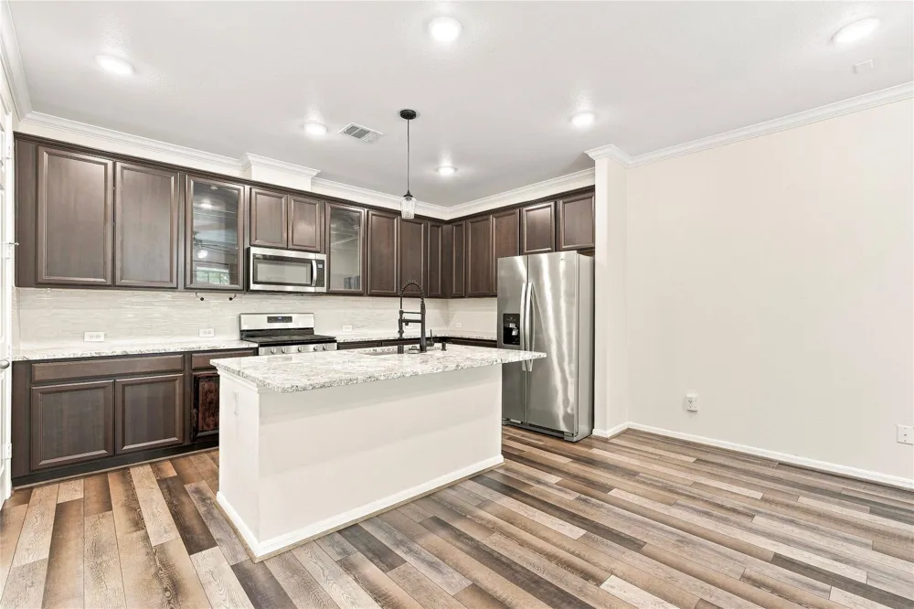 9460 Caddo Ridge Lane Cypress, TX 77433