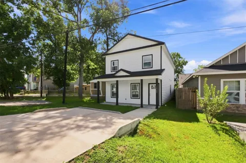 16709 Meadowcroft