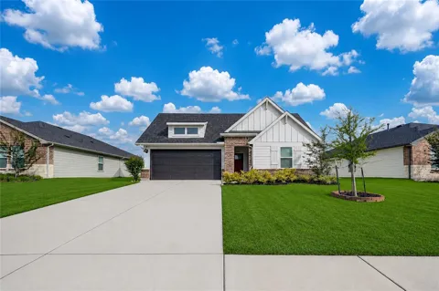 2732 Misty Elm Lane