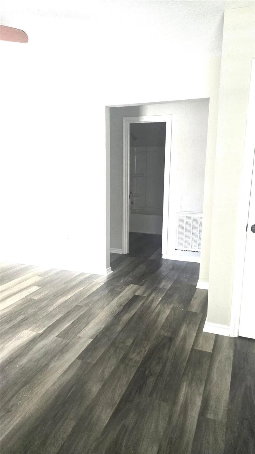3810 Chanterway Street Bacliff, TX 77518