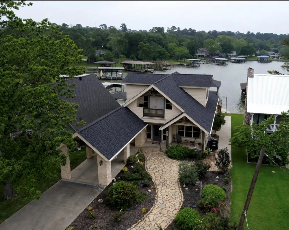 507 W Lake Shore Drive Livingston, TX 77351