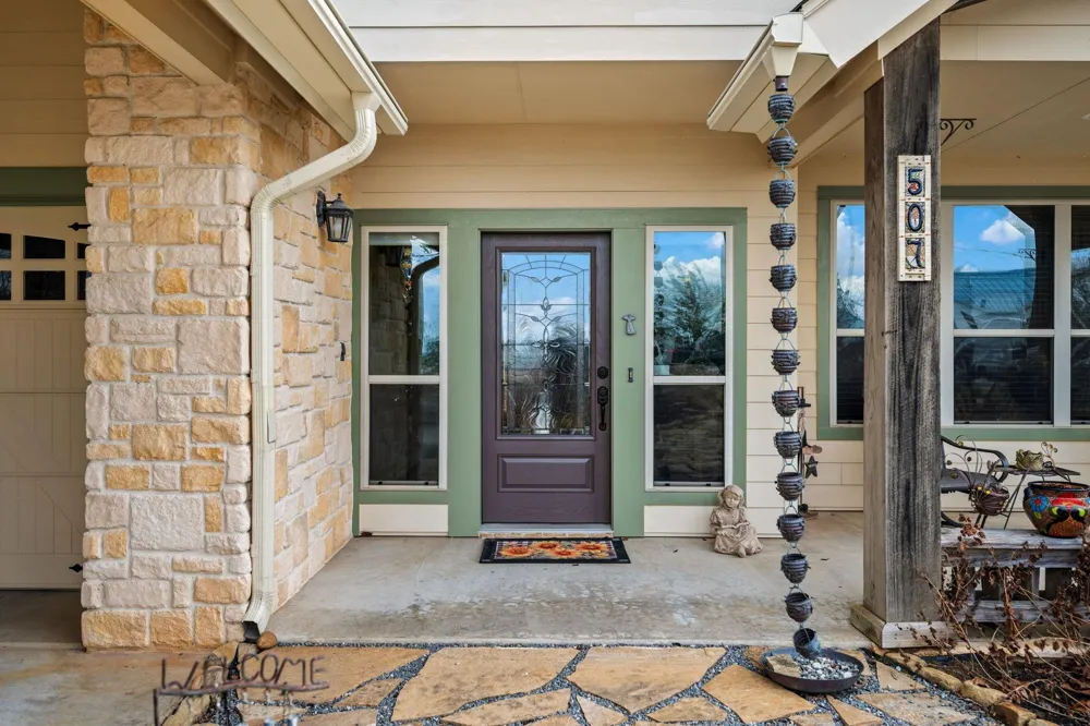 507 W Lake Shore Drive Livingston, TX 77351