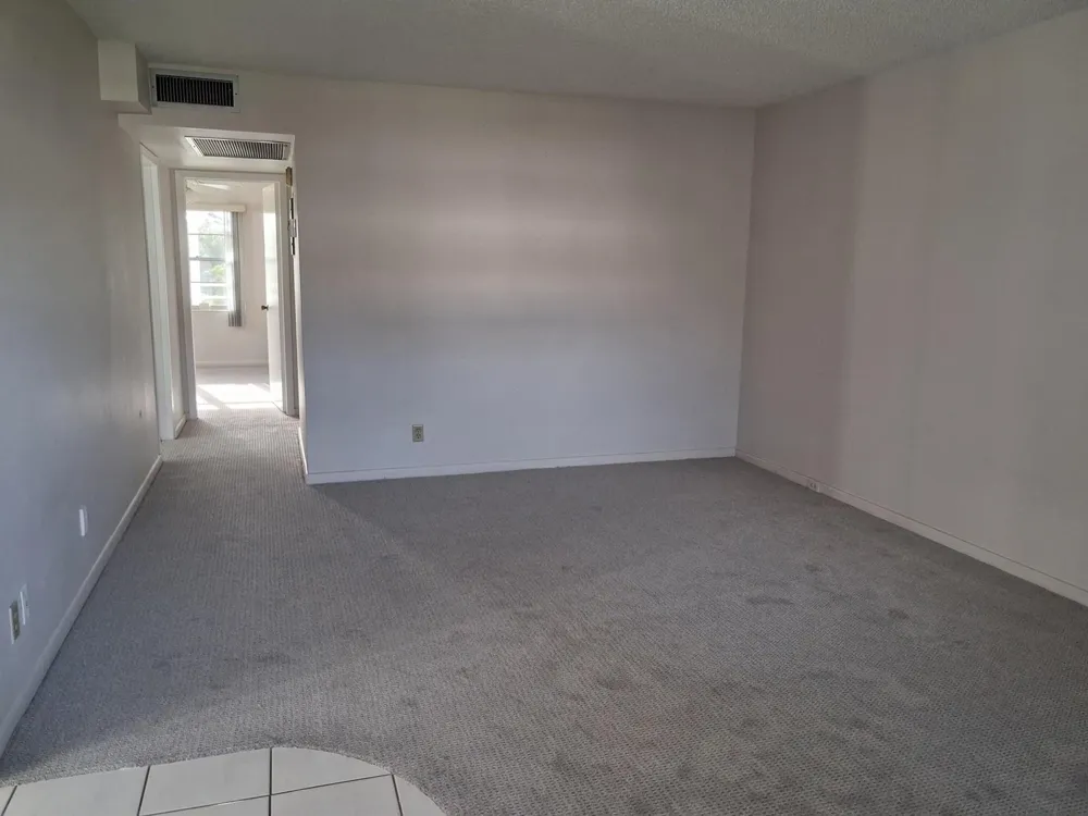 445 Fanshaw Boca Raton, FL 33434