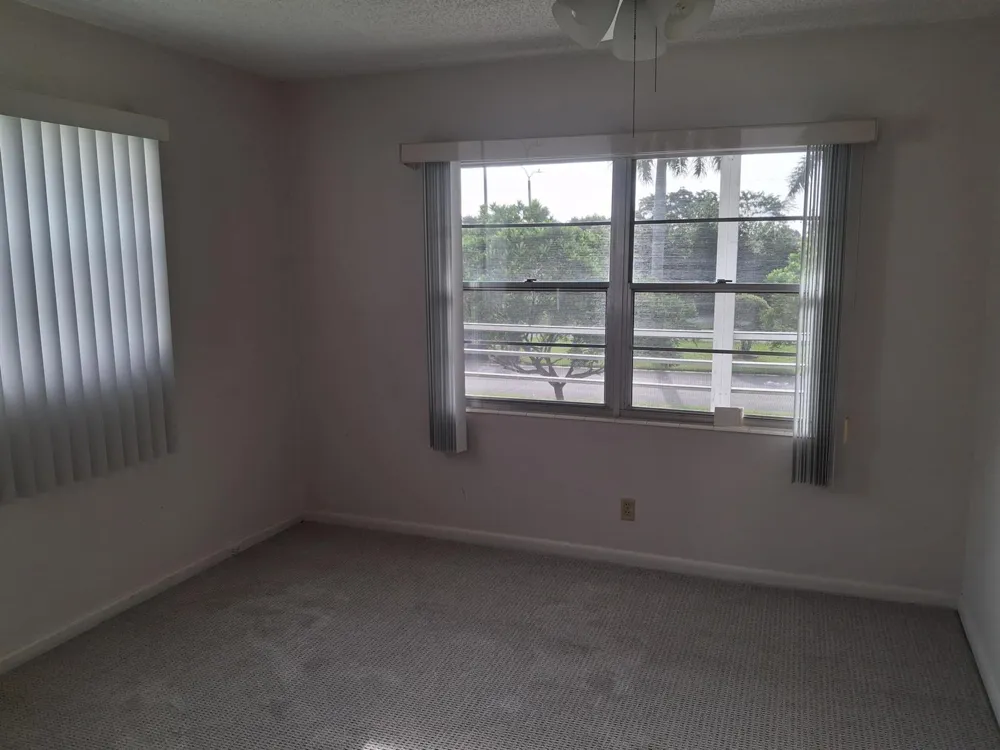 445 Fanshaw Boca Raton, FL 33434