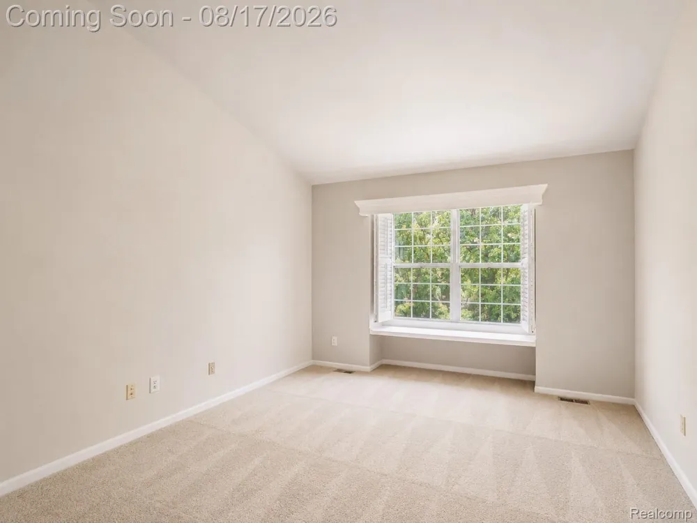 1168 Fairways Boulevard Troy City, MI 48085