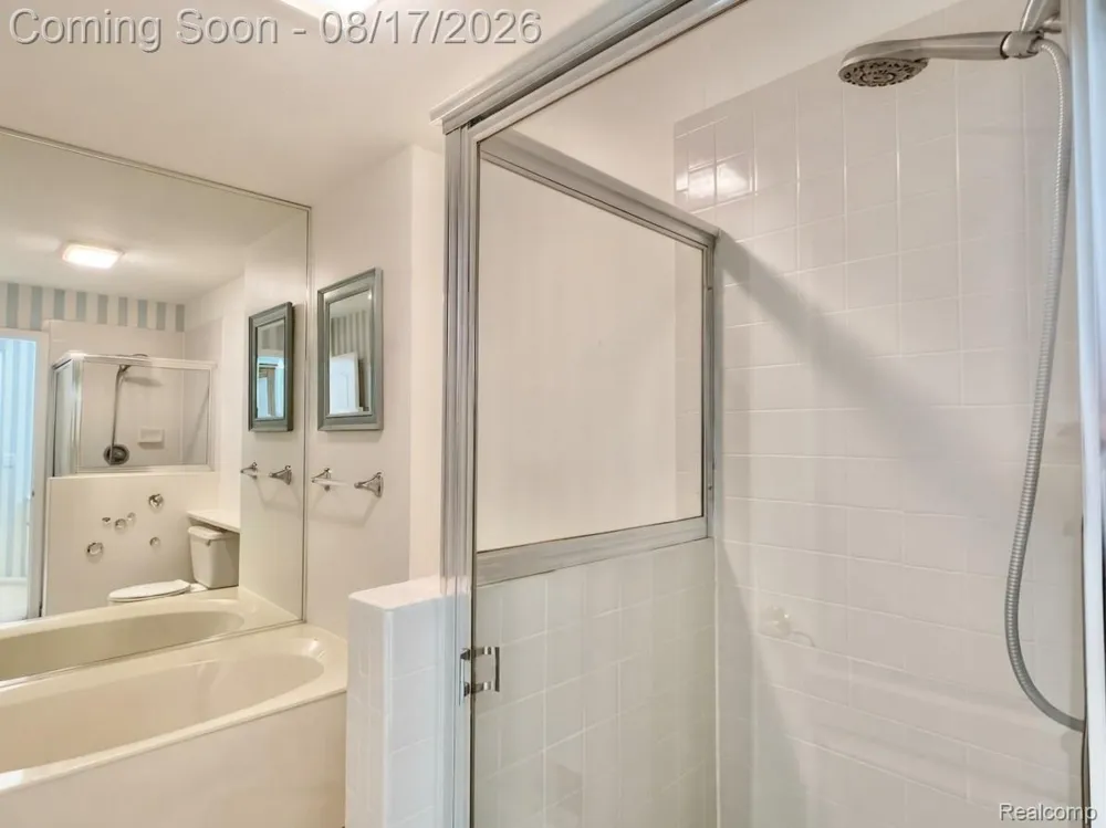 1168 Fairways Boulevard Troy City, MI 48085