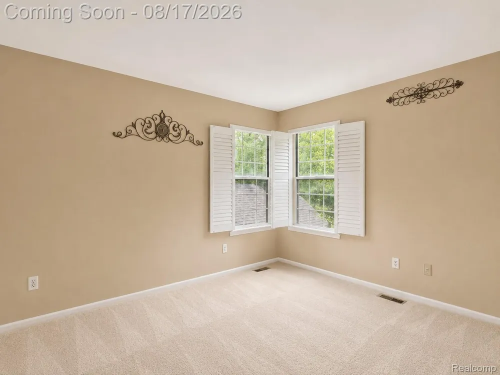 1168 Fairways Boulevard Troy City, MI 48085