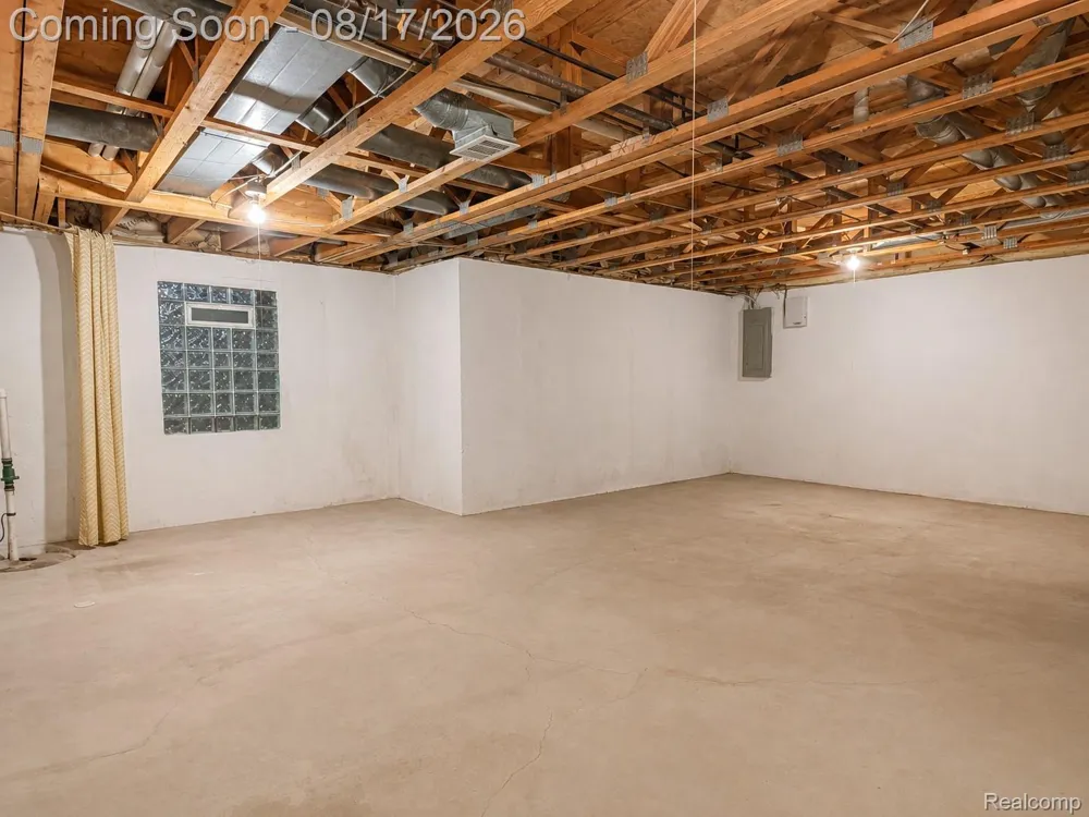 1168 Fairways Boulevard Troy City, MI 48085