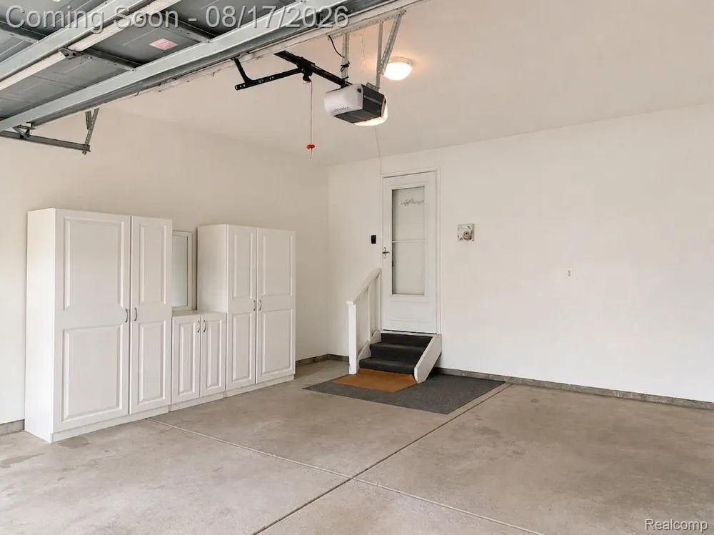1168 Fairways Boulevard Troy City, MI 48085