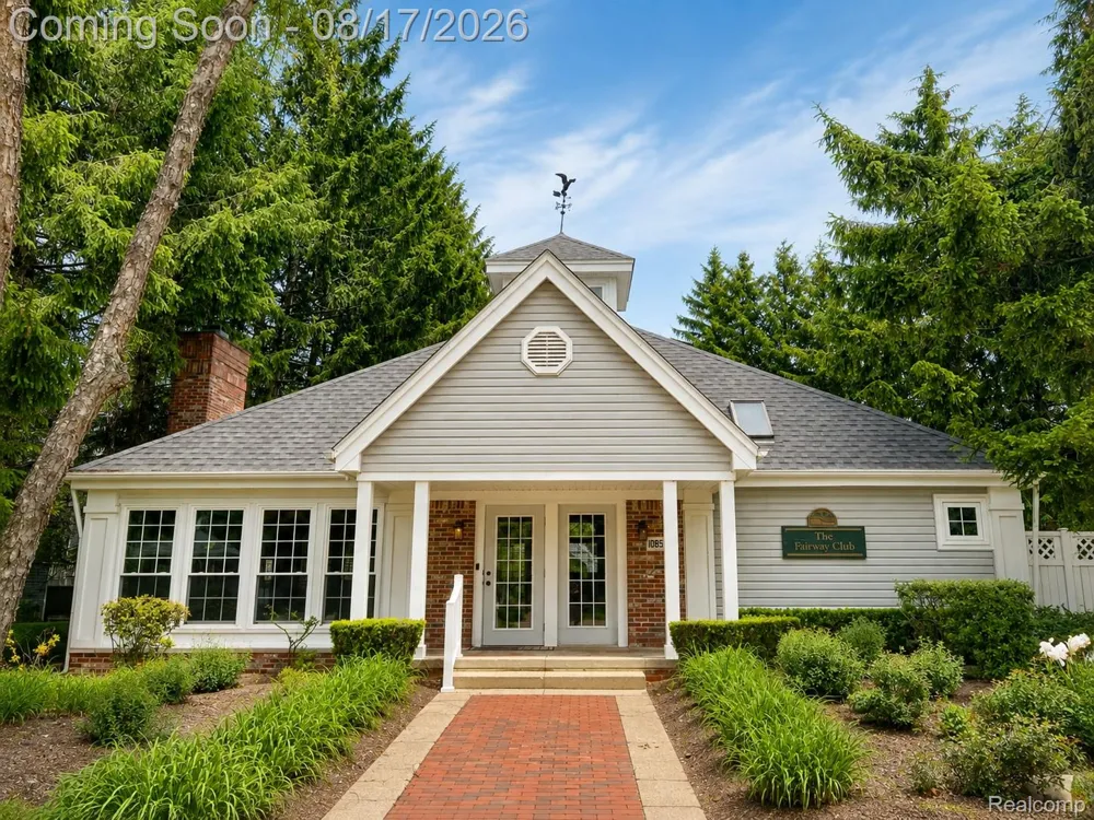 1168 Fairways Boulevard Troy City, MI 48085