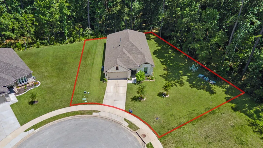 3721 Youpon Lane Huntsville, TX 77340