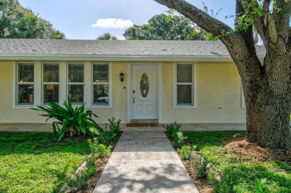13074 23rd Avenue Palm Beach Gardens, FL 33410