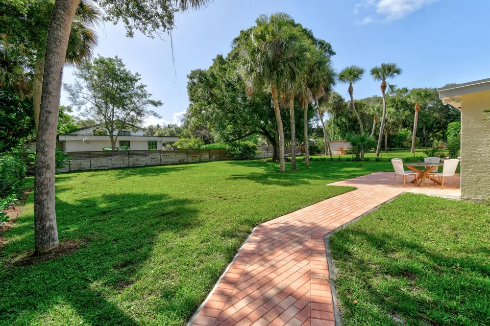 13074 23rd Avenue Palm Beach Gardens, FL 33410