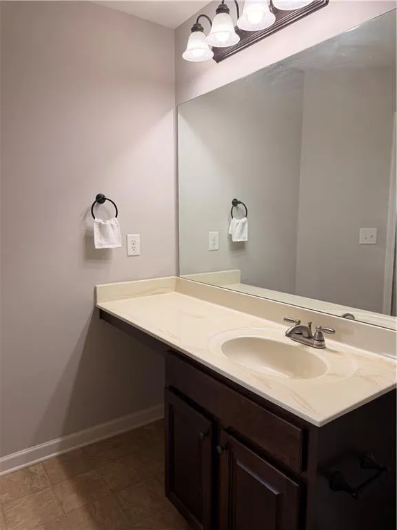 559 Madison Park Drive Grayson, GA 30017