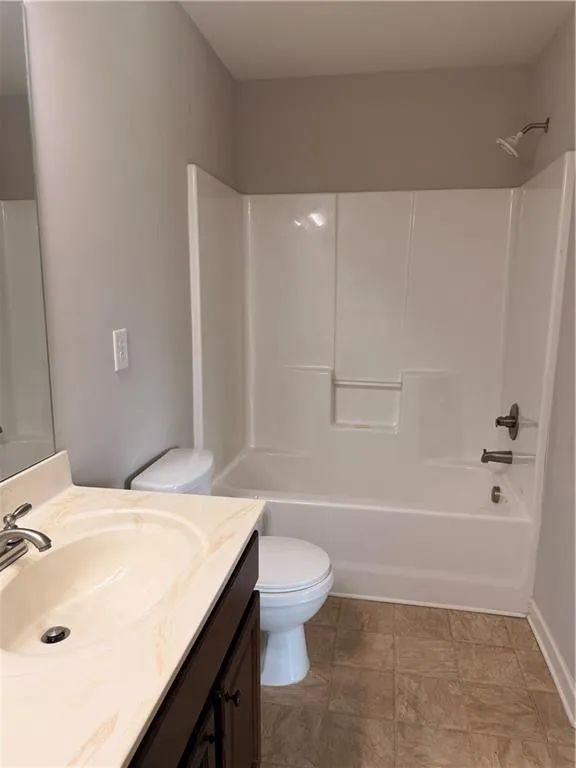 559 Madison Park Drive Grayson, GA 30017