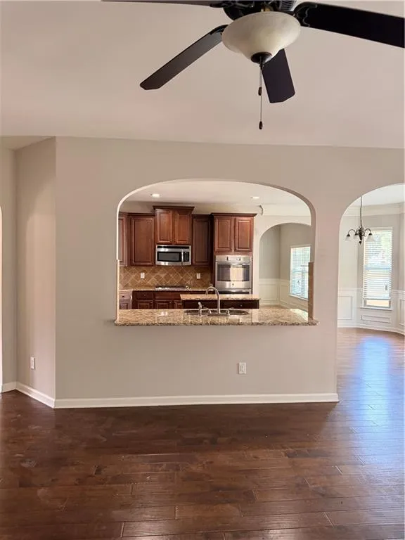 559 Madison Park Drive Grayson, GA 30017