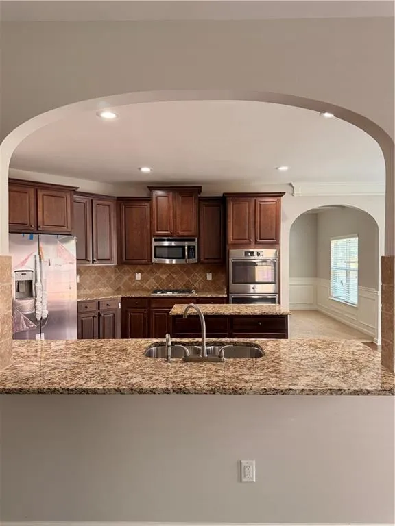559 Madison Park Drive Grayson, GA 30017