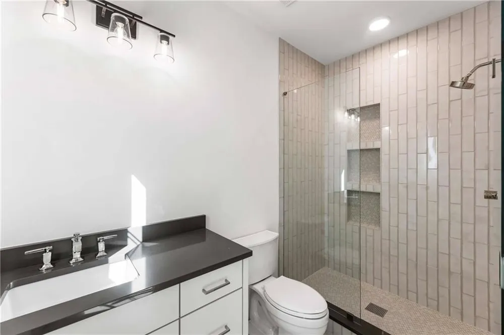 388 Londonberry Rd NW Sandy Springs, GA 30327