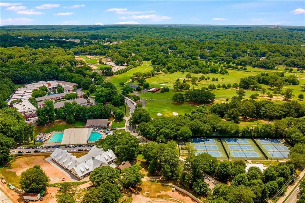 388 Londonberry Rd NW Sandy Springs, GA 30327