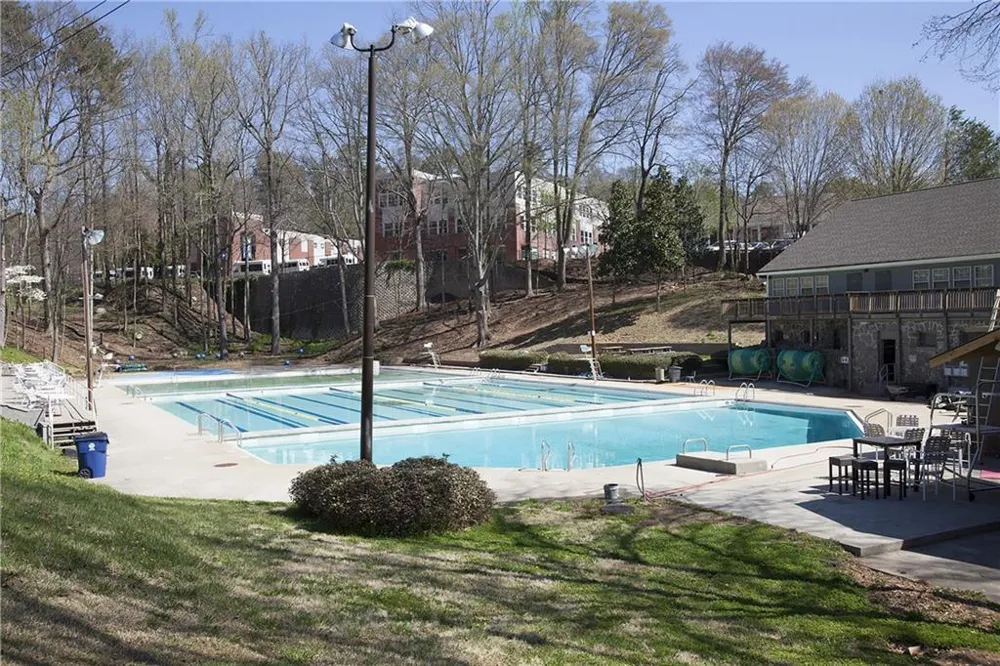 388 Londonberry Rd NW Sandy Springs, GA 30327