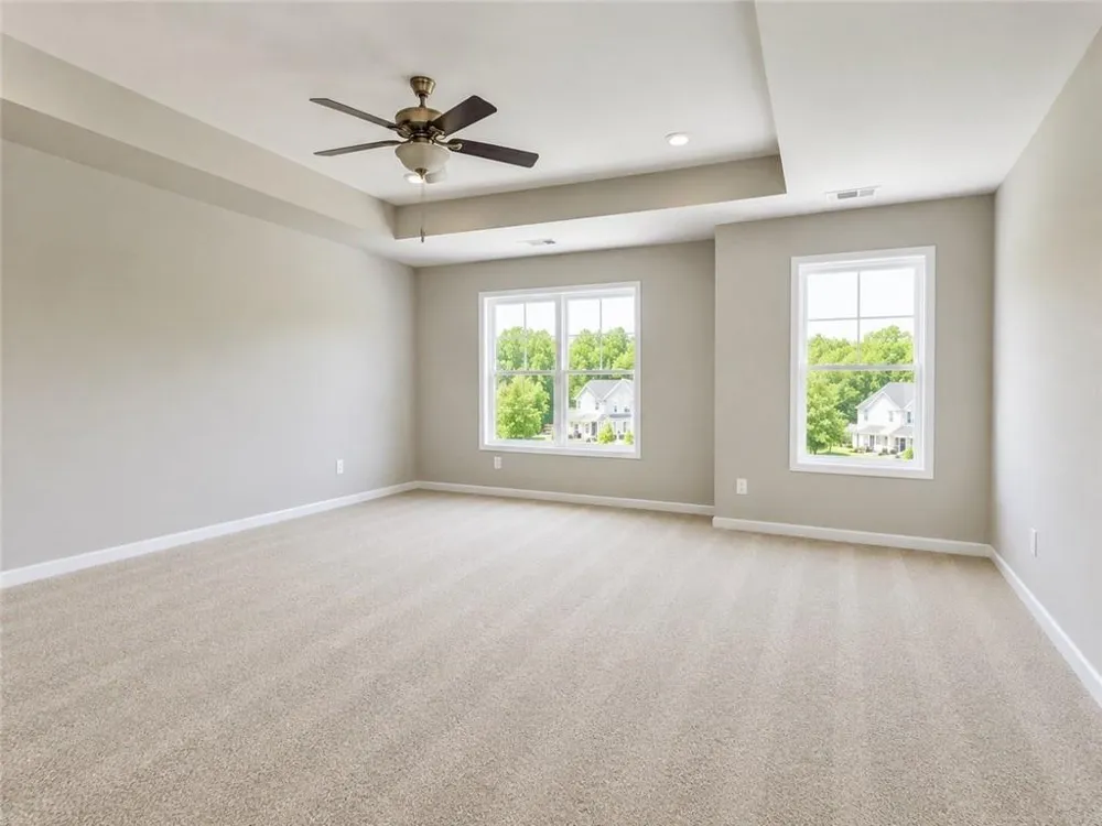 213 Beau Street Lilburn, GA 30047