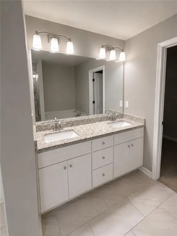213 Beau Street Lilburn, GA 30047