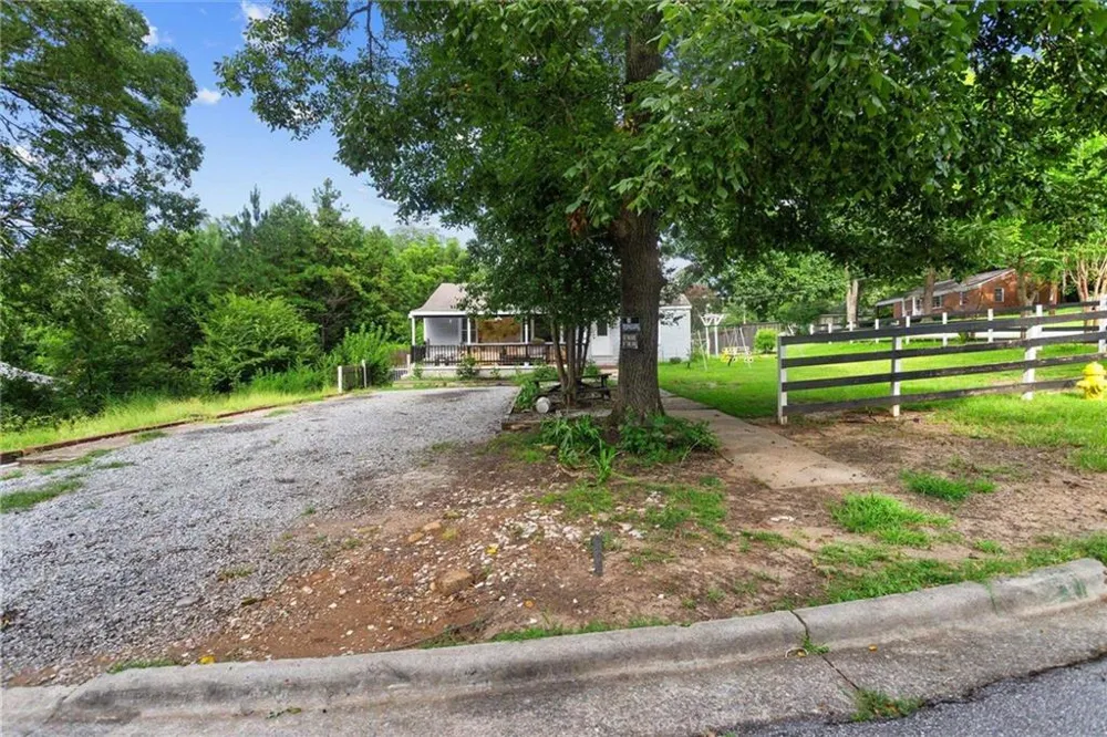 2 Lafayette Drive Columbus, GA 31903