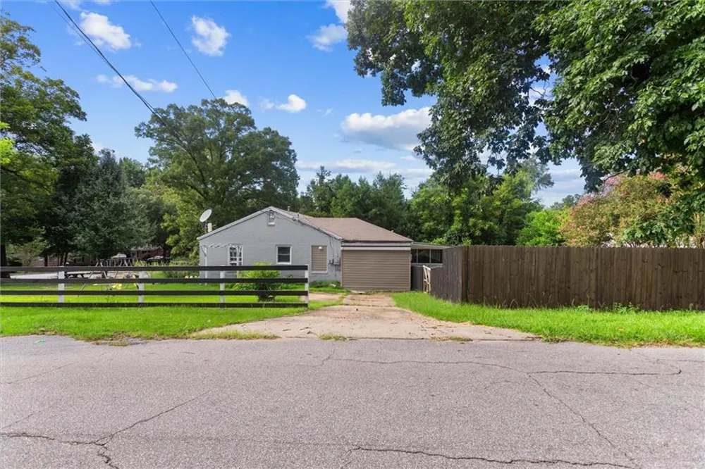 2 Lafayette Drive Columbus, GA 31903