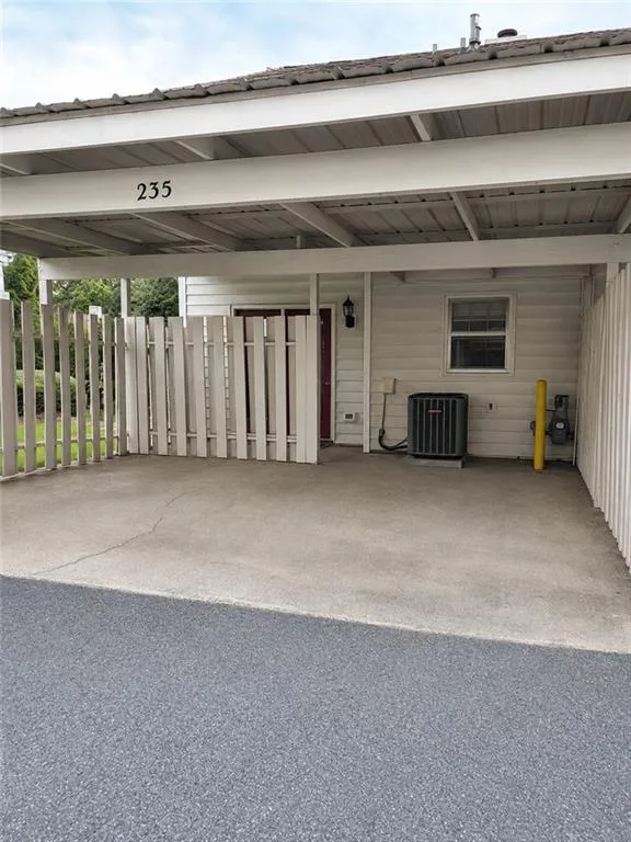 235 Chads Ford Way Roswell, GA 30076