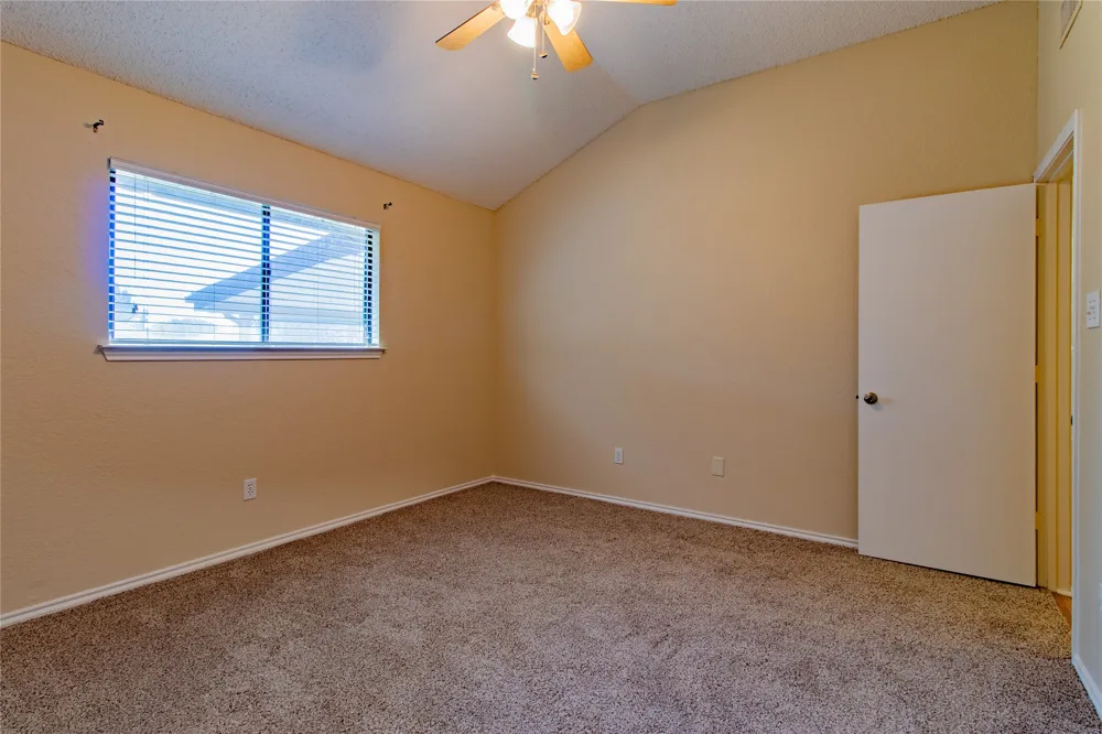 8220 Willis Lane Watauga, TX 76148