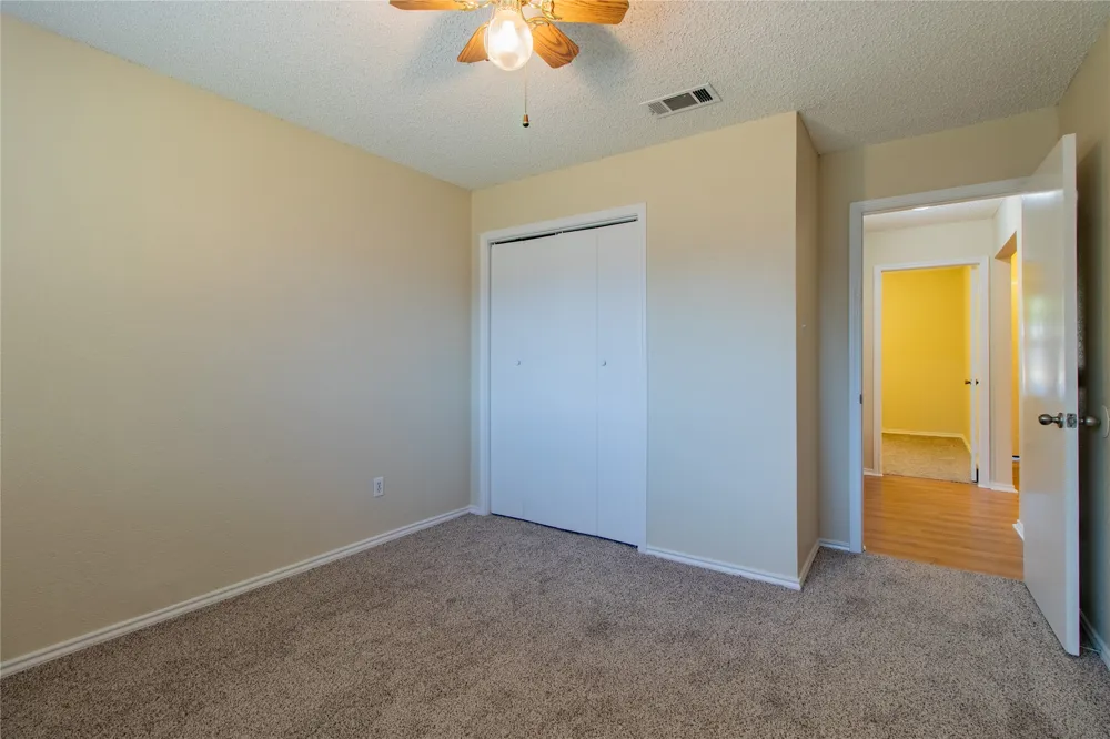 8220 Willis Lane Watauga, TX 76148